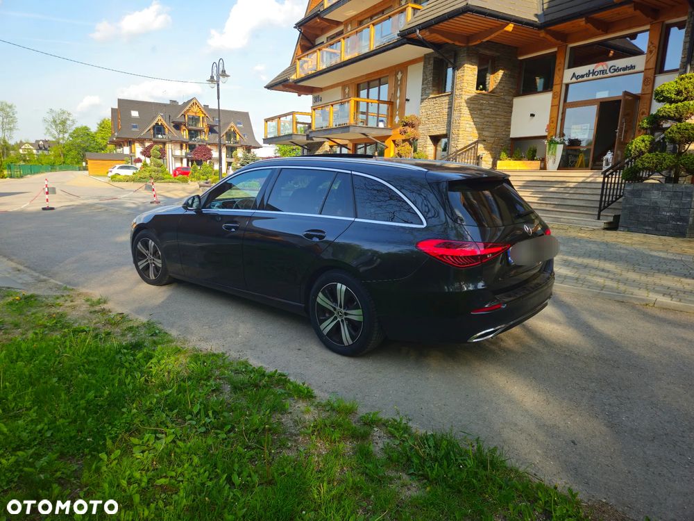 Mercedes-Benz Klasa C 220 d mHEV - 13