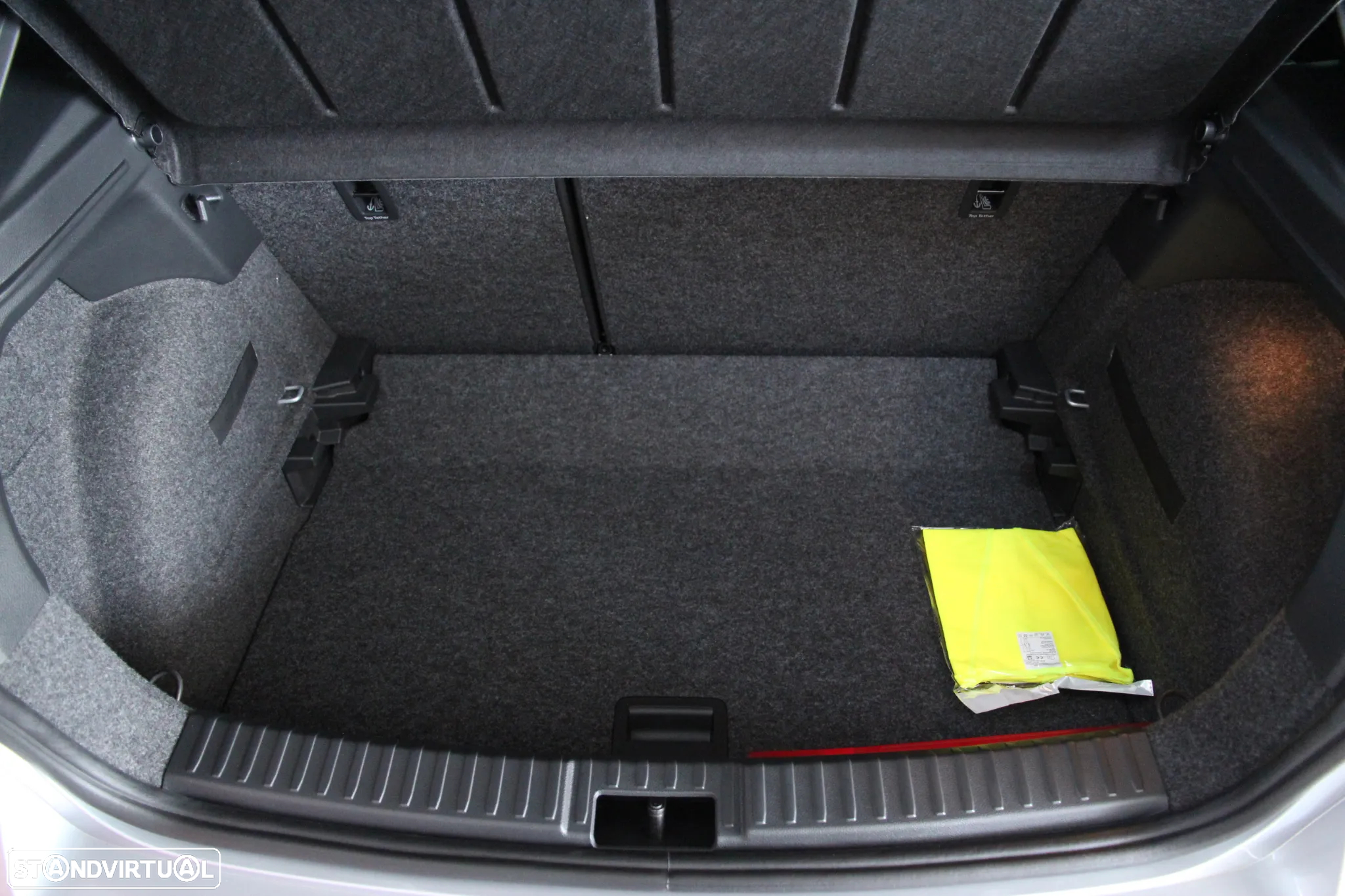 SEAT Ibiza 1.0 TSI FR - 25