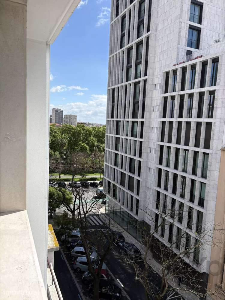 Penthouse, 6 assoalhadas, totalmente renovado, Junho 2026 - Grande imagem: 4/46