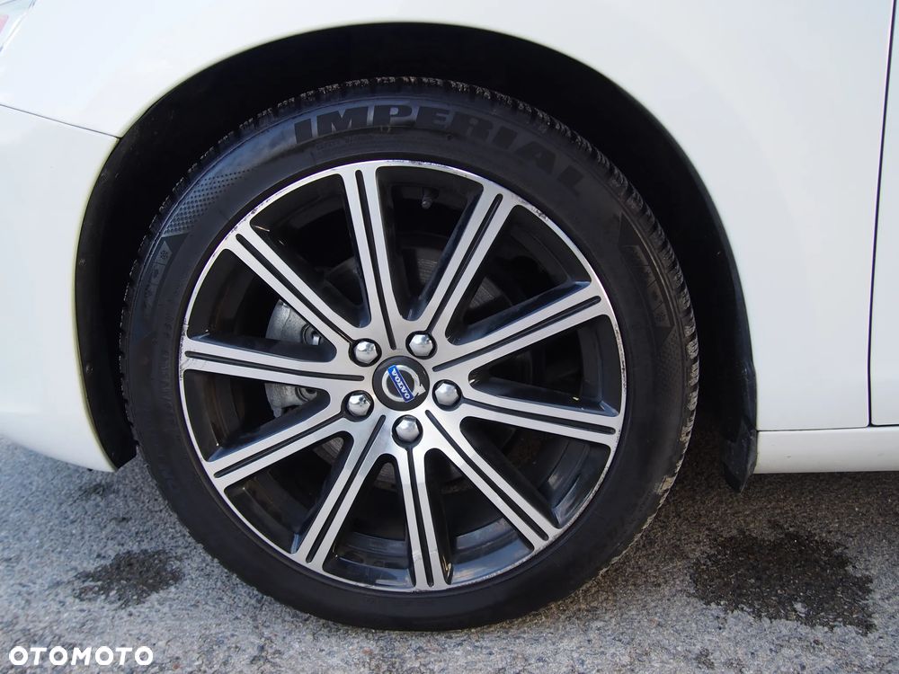 Volvo S60 - 40
