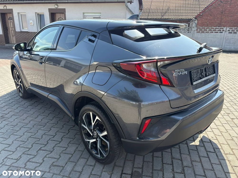 Toyota C-HR - 6