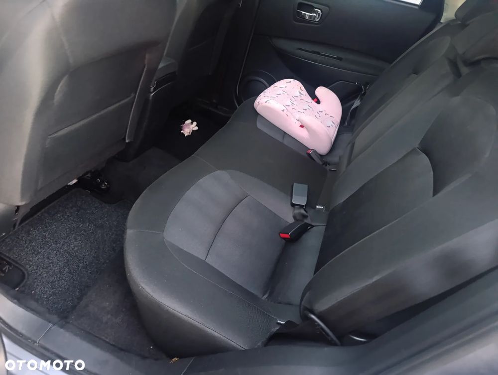 Nissan Qashqai 2.0 dCi 4 x 4 DPF tekna - 10