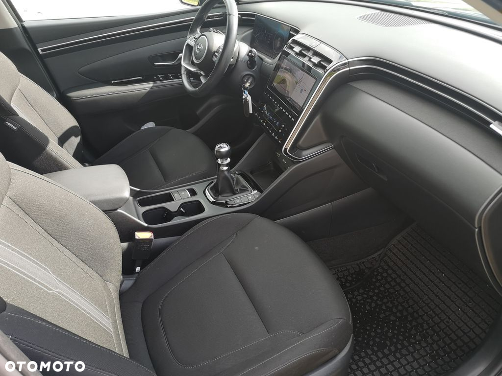 Hyundai Tucson 1.6 T-GDi Smart 2WD - 18