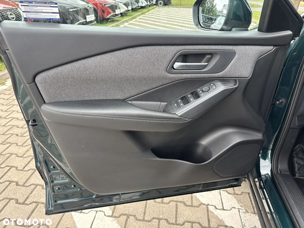 Nissan Qashqai 1.3 DIG-T MHEV Acenta Xtronic - 11
