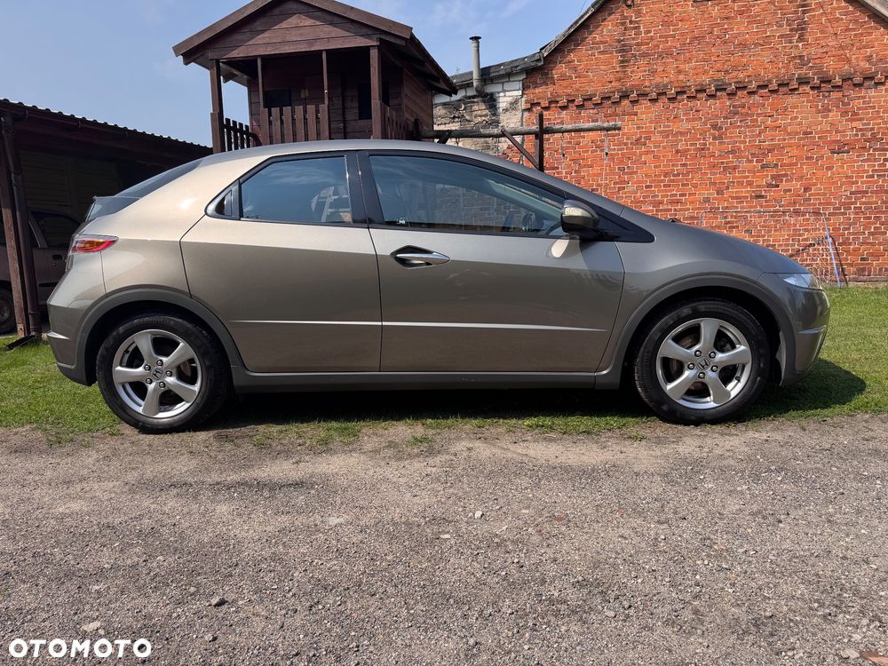 Honda Civic 1.4 Comfort - 6
