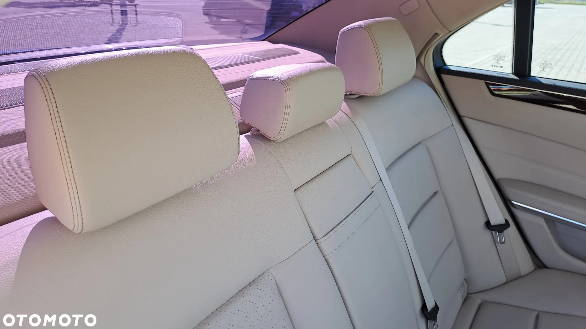 Mercedes-Benz Klasa E 250 Elegance - 17