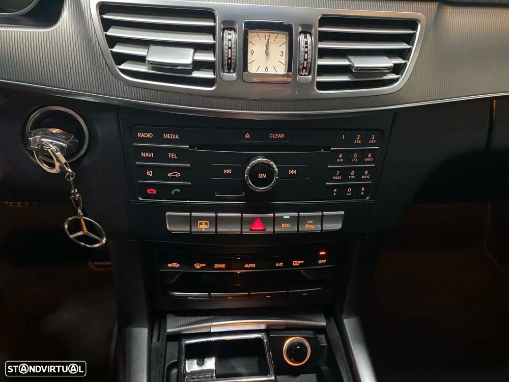 Mercedes-Benz E 250 BlueTEC Avantgarde Auto - 13