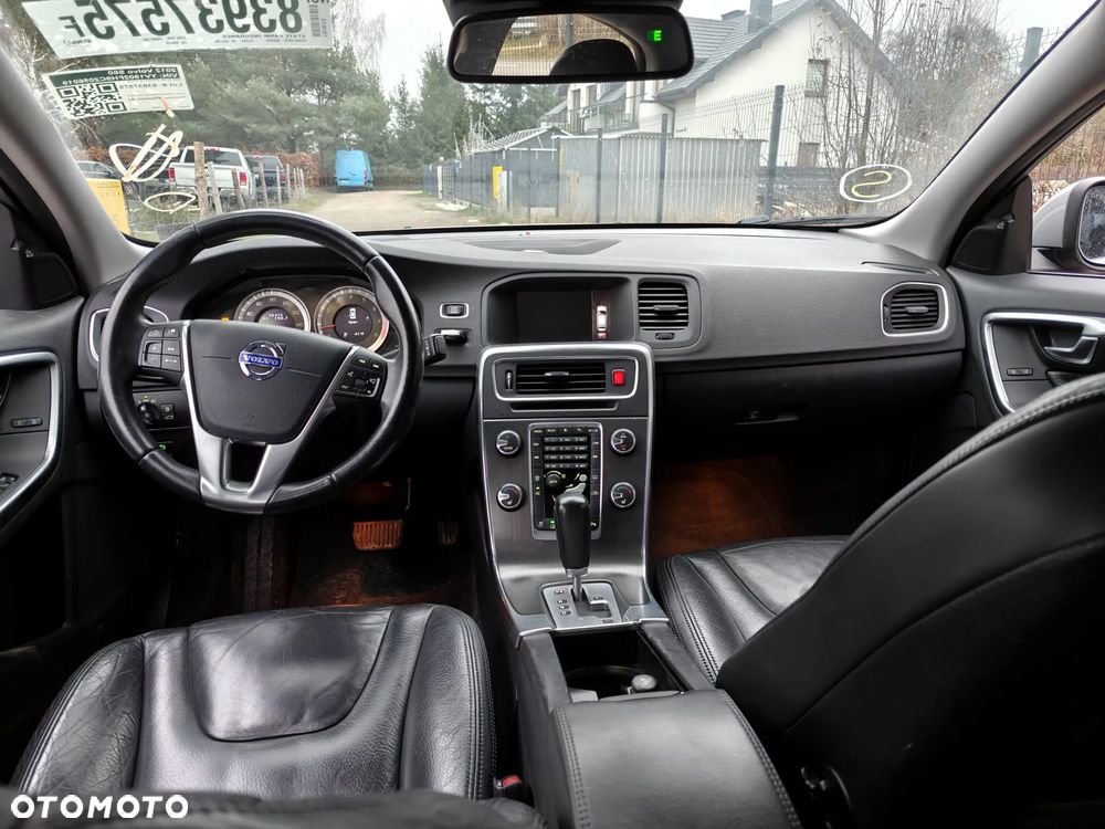 Volvo S60 T6 AWD Geartronic Momentum - 6