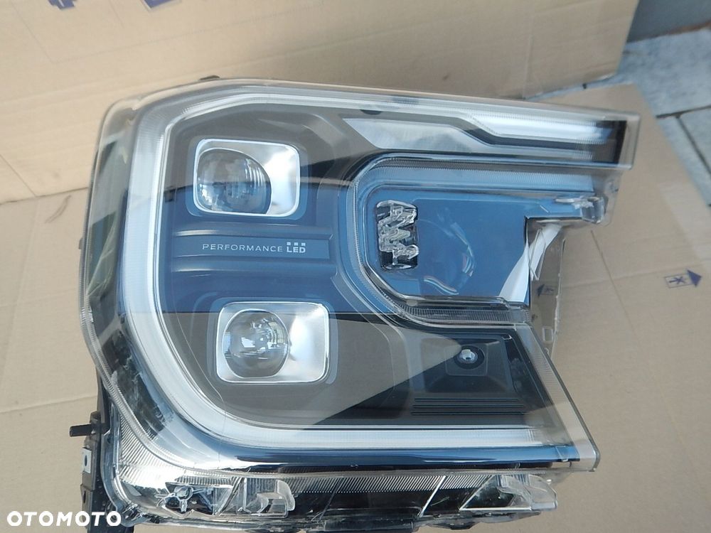 lampa prawy przod ford ranger raptor f150 full led europa - 3