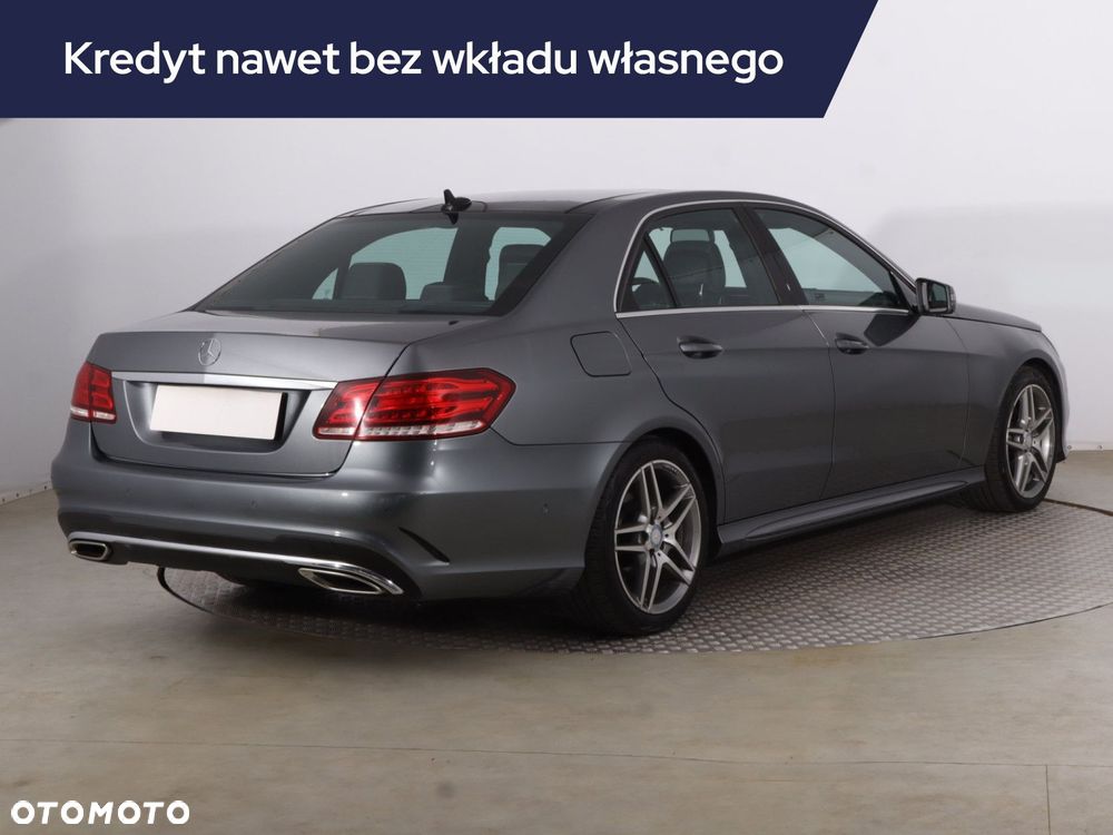 Mercedes-Benz Klasa E - 7