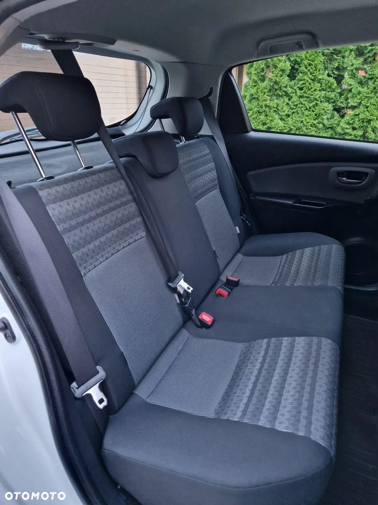 Toyota Yaris 1.0 Active - 13