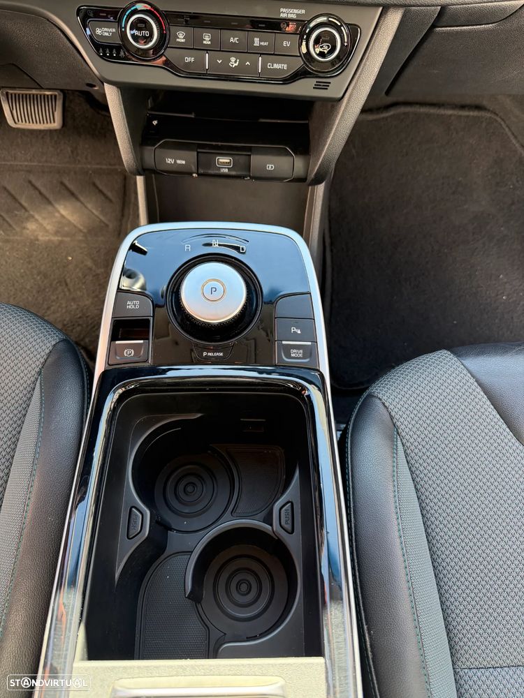 Kia Niro - 35