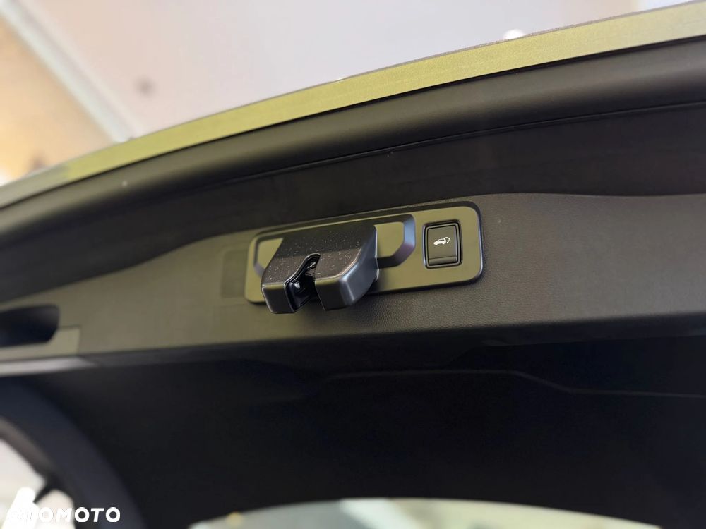 Renault Austral 1.2 E-Tech Full Hybrid 200 Techno MMT - 8