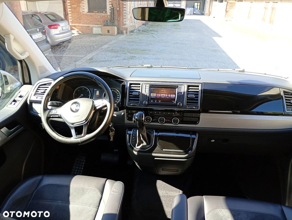 Volkswagen Multivan - 8