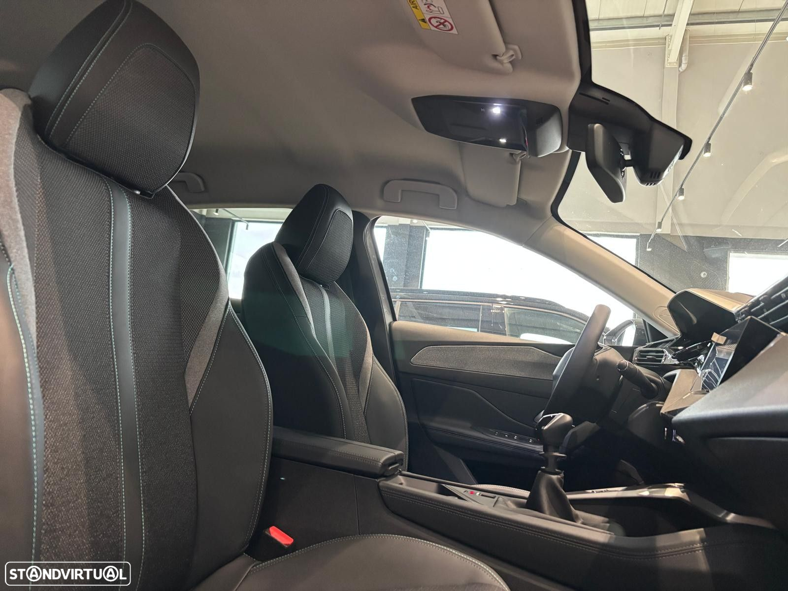 Peugeot 308 1.2 PureTech Allure - 11
