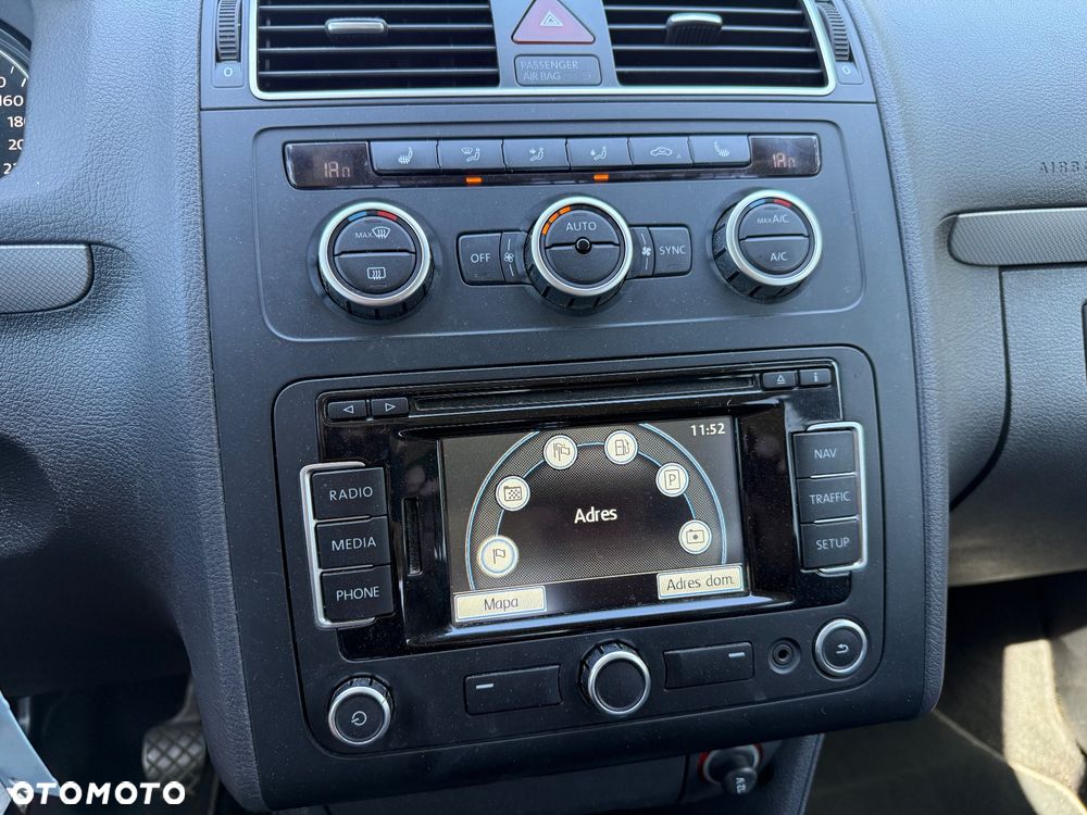 Volkswagen Touran 2.0 TDI DPF Comfortline - 21