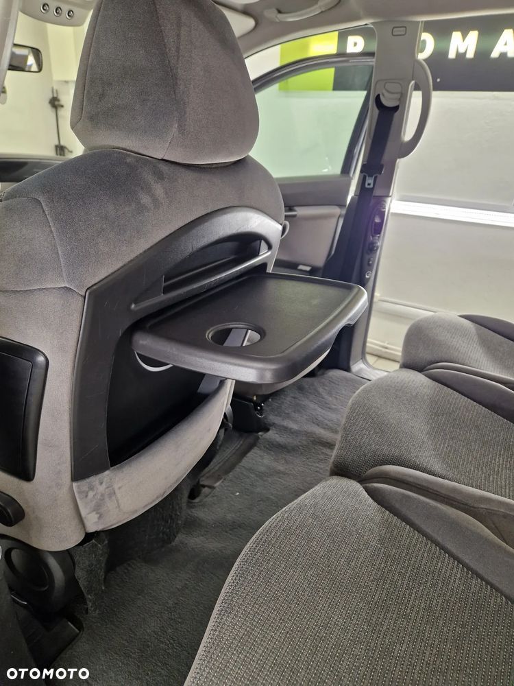 Peugeot 807 HDi 135 Family - 20