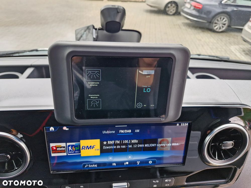 Mercedes-Benz Sprinter - 21