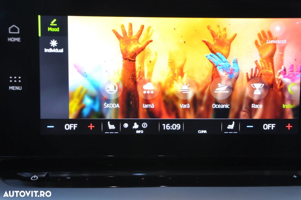 Skoda Octavia Combi 2.0 TDI (Green tec) DSG Style - 26