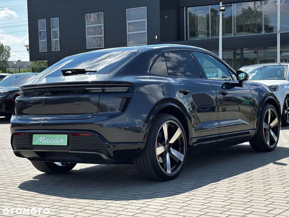 Porsche Macan - 8