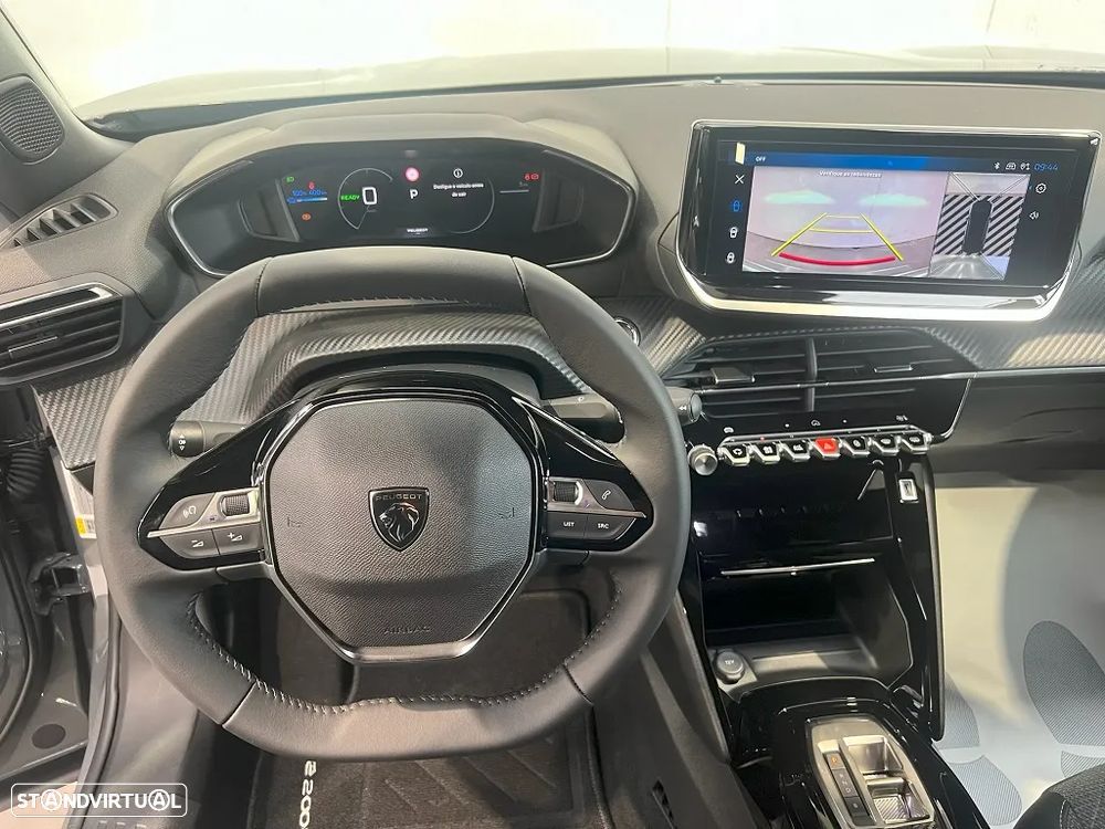 Peugeot e-2008 54 kWh Allure - 13