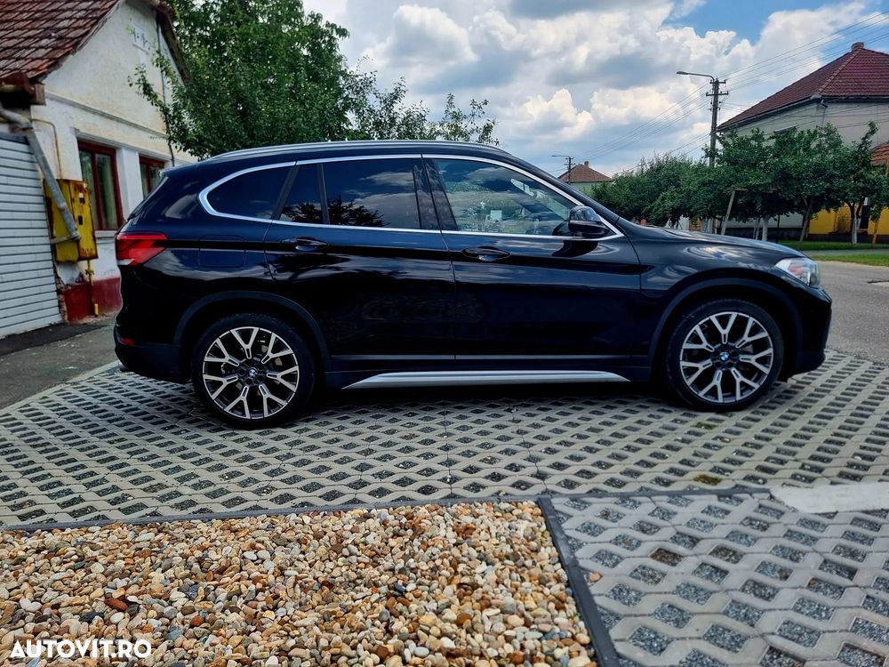 BMW X1 xDrive25i AT - 3