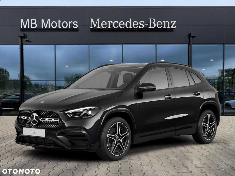 Mercedes-Benz GLA - 2