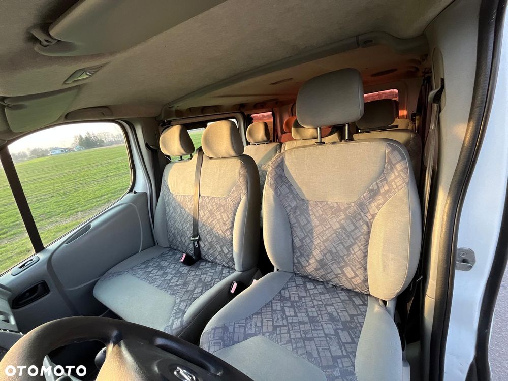 Opel Vivaro - 27