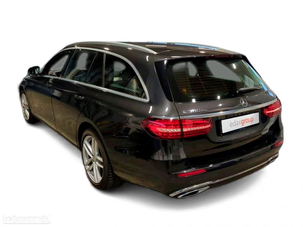 Mercedes-Benz E 300 de 9G-TRONIC - 2