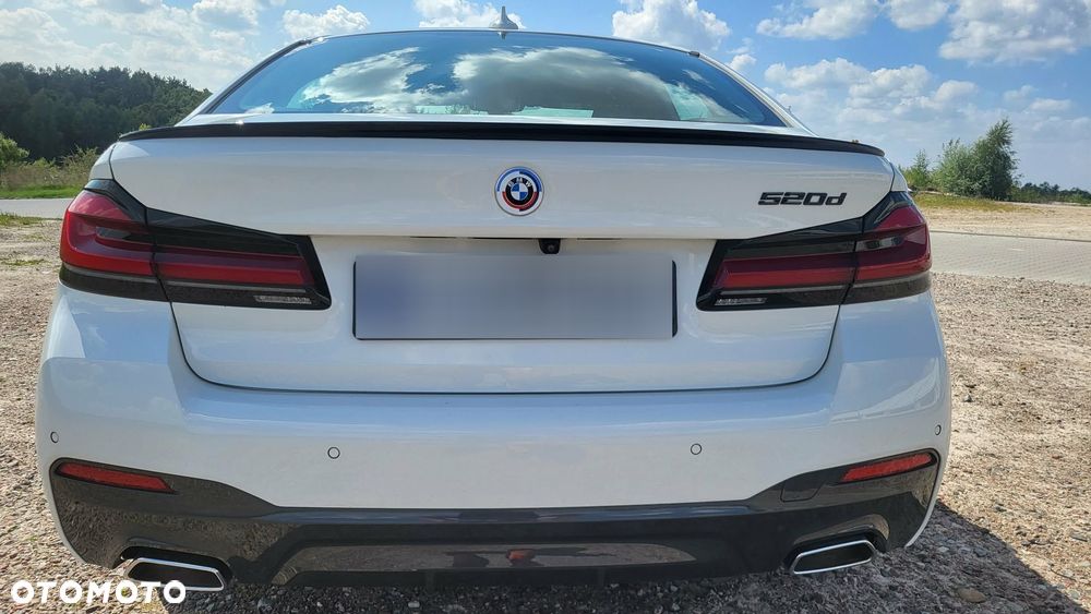 BMW Seria 5 520d mHEV M Sport sport - 12