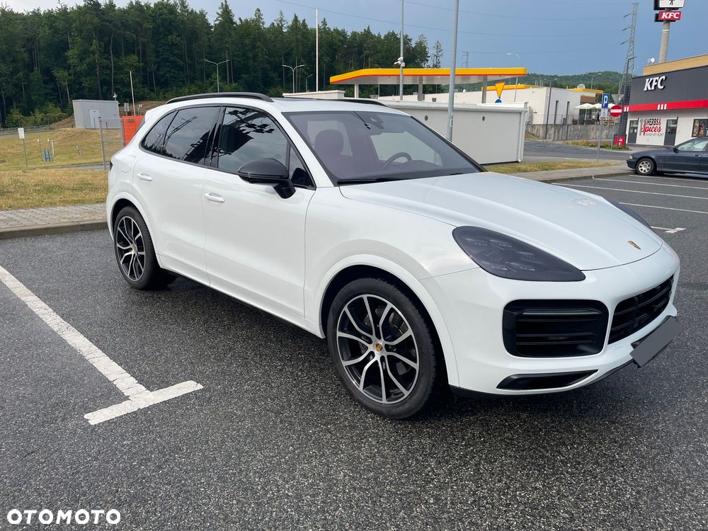 Porsche Cayenne Standard - 10