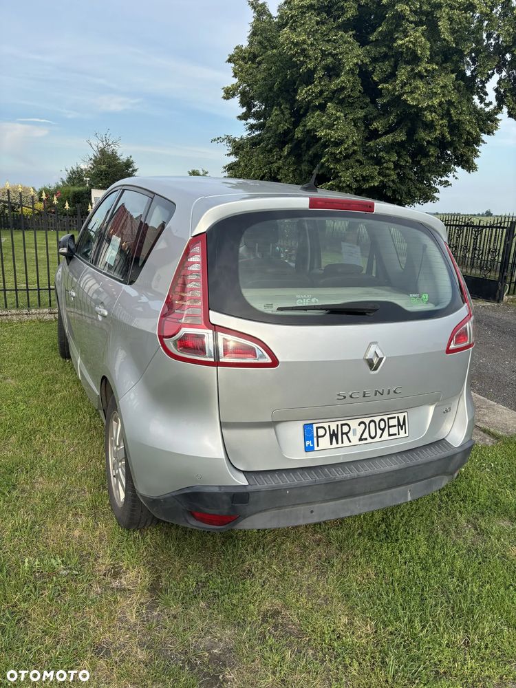Renault Scenic - 3