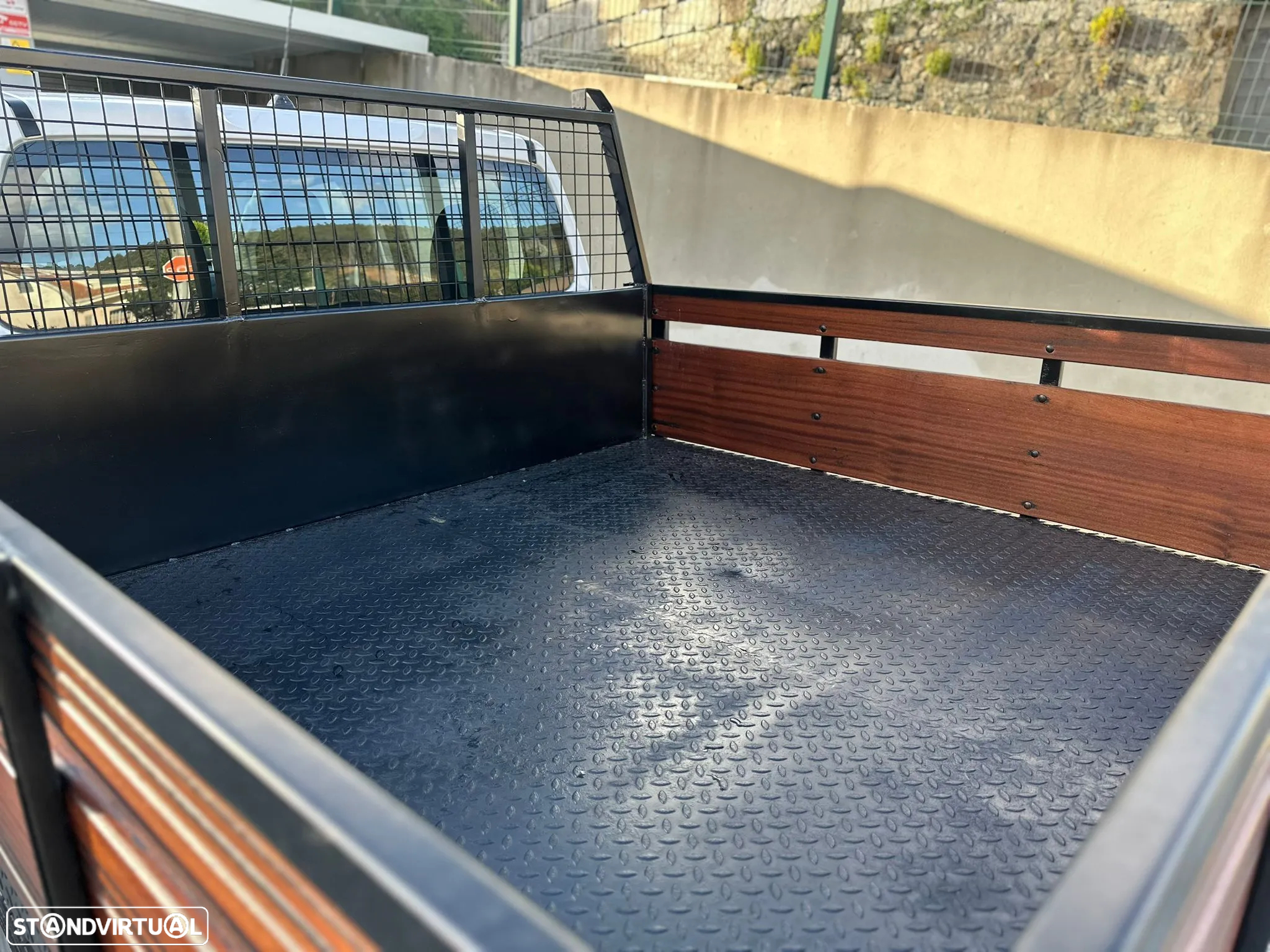 Nissan Navara 2.3 dCi 4x4 - 8