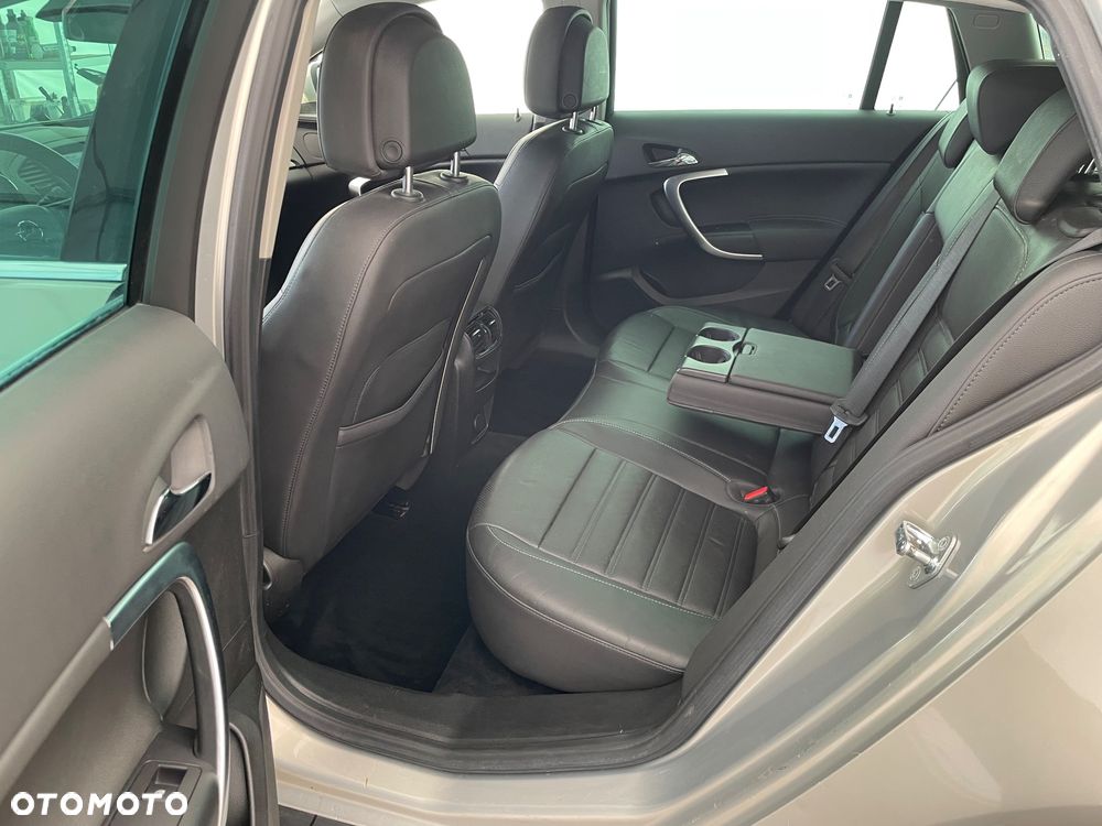 Opel Insignia 1.6 Turbo - 14
