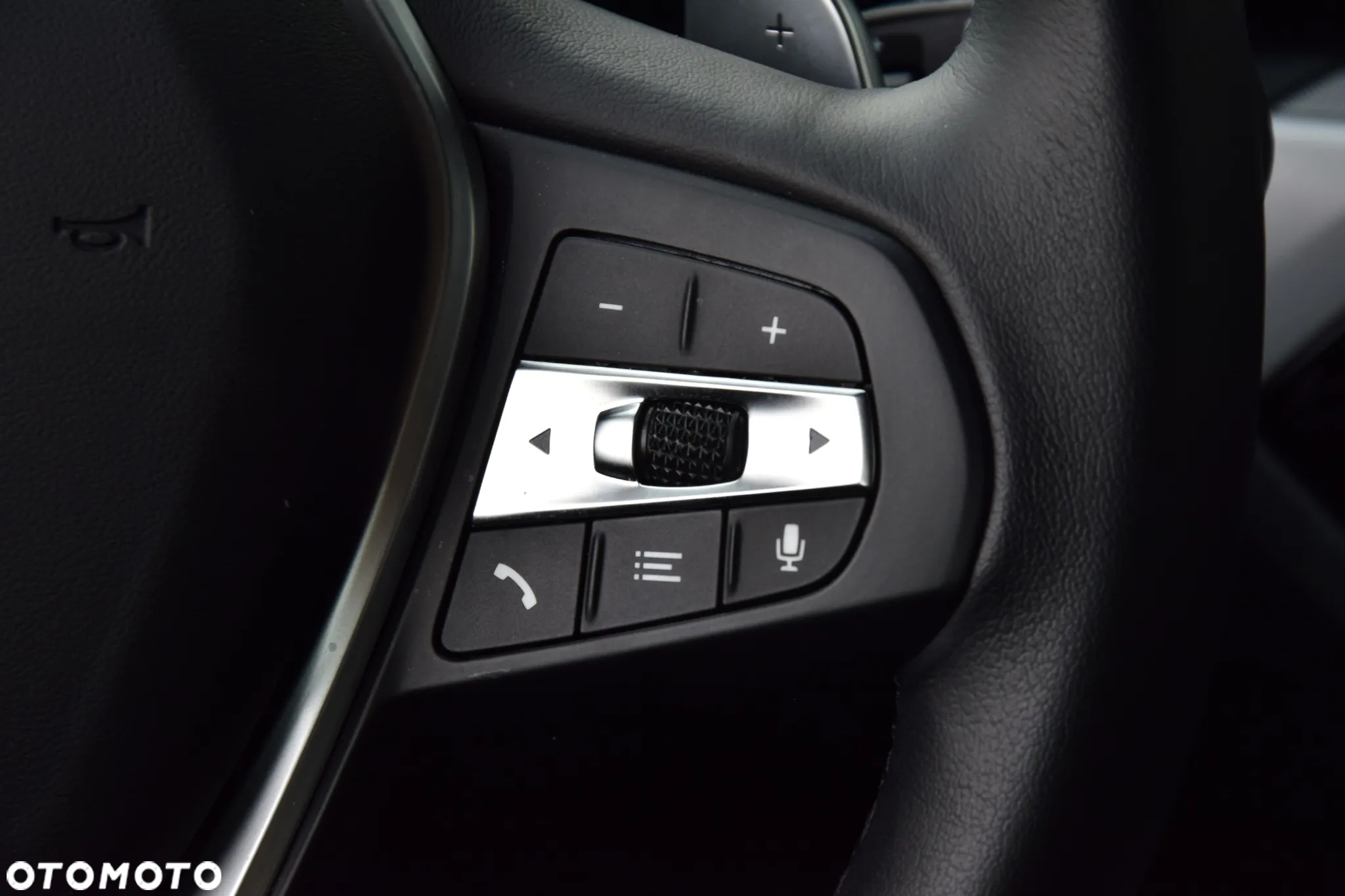 BMW Seria 3 318i Advantage - 17