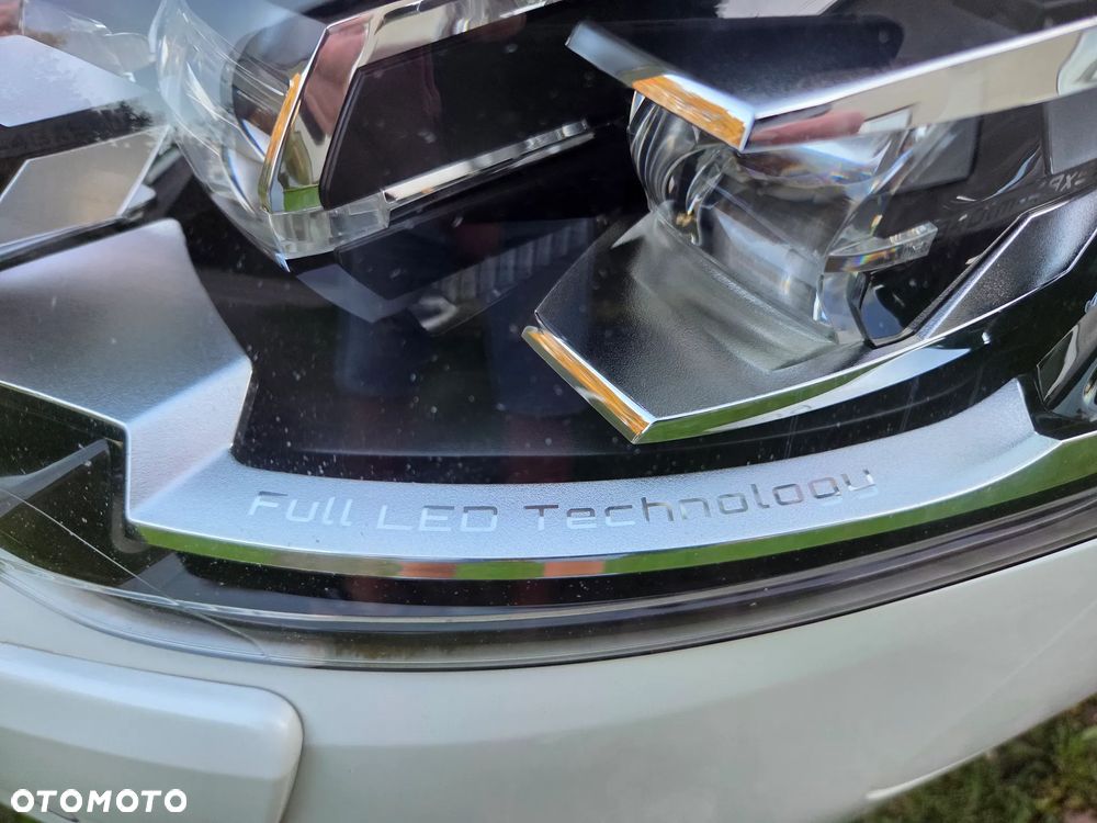 Peugeot 508 BlueHDi FAP 180 Automatik Stop&Start Allure - 32