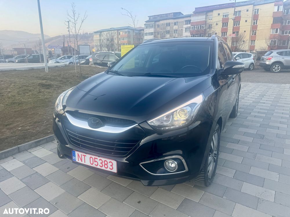 Hyundai ix35 1.7 CRDI 2WD Fifa World Cup Edition - 2