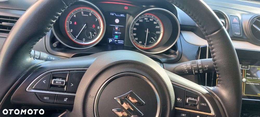 Suzuki Swift 1.2 Dualjet SHVS Premium CVT - 6