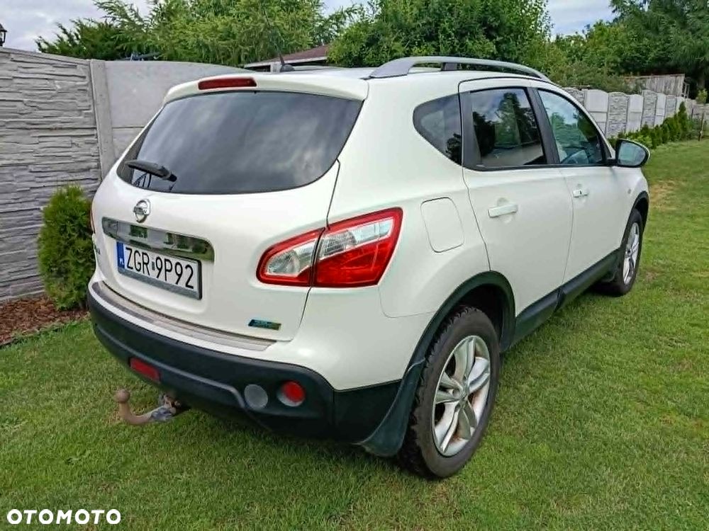 Nissan Qashqai 1.6 dCi DPF acenta - 4