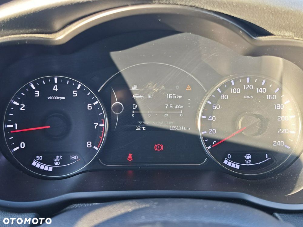 Kia Carens 1.6 GDI XL 7os - 3