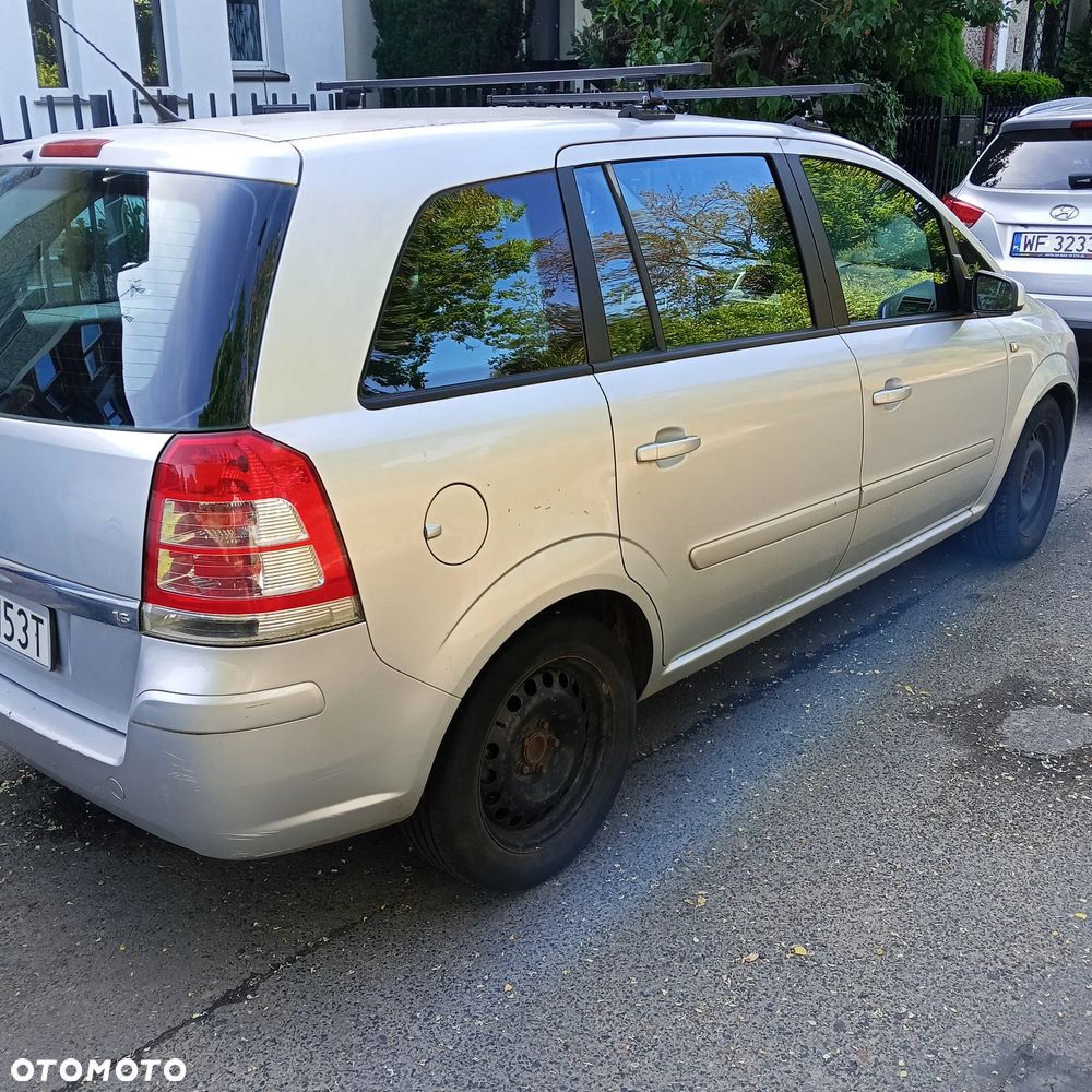 Opel Zafira 1.6 ecoFLEX Family - 23