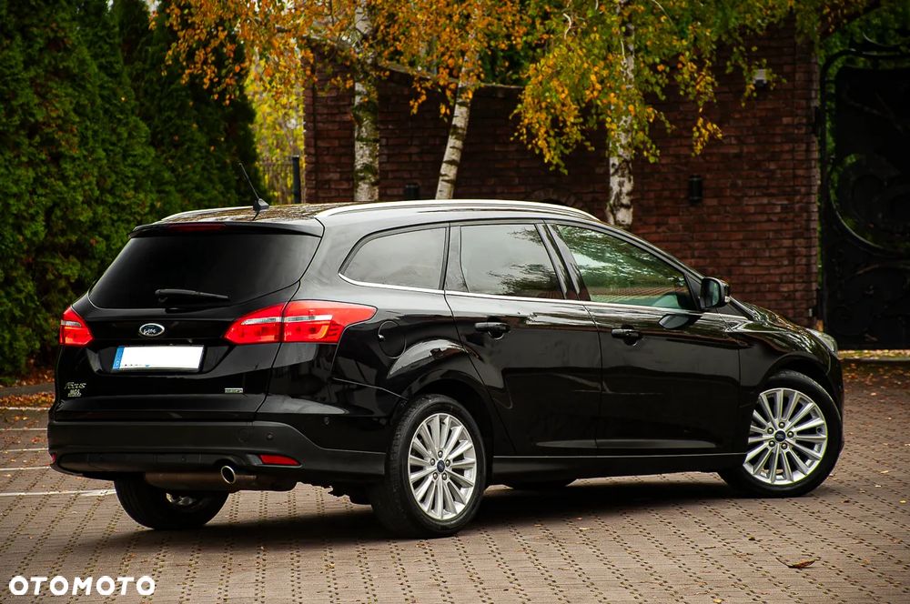 Ford Focus 1.5 EcoBoost Titanium ASS - 17