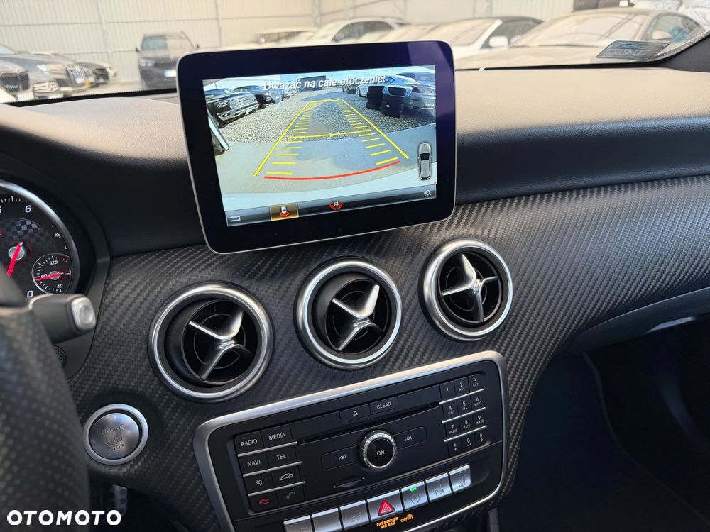 Mercedes-Benz Klasa A 220 4-Matic AMG Line - 10