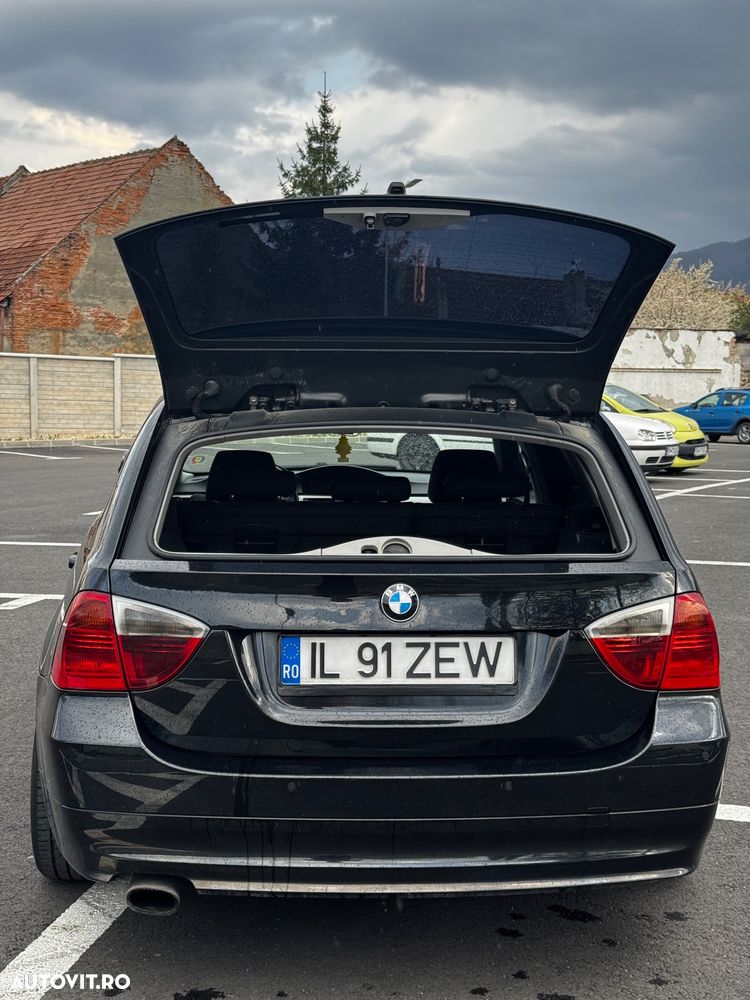 BMW Seria 3 320d - 10