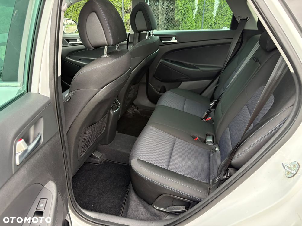 Hyundai Tucson 1.7 CRDI BlueDrive Premium 2WD DCT - 13