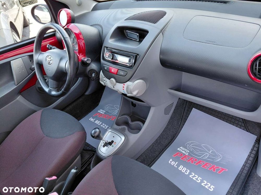Toyota Aygo - 12