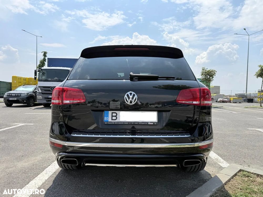 Volkswagen Touareg - 4