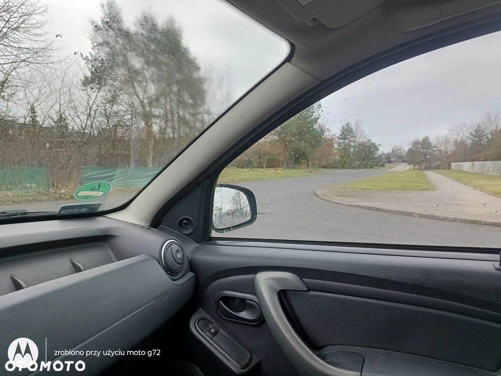 Dacia Duster 1.6 SCe S&S - 11