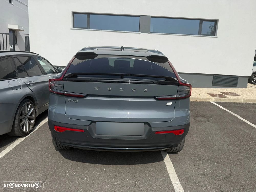 Volvo C40 Recharge Core - 1