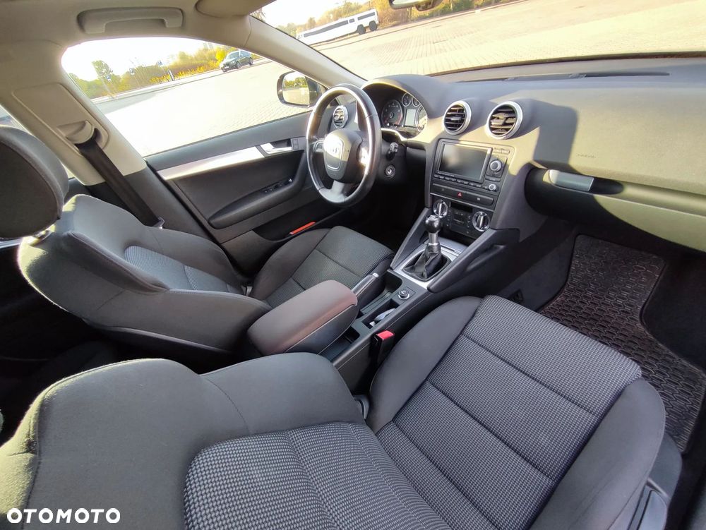 Audi A3 Sportback 1.8 TFSI Ambition - 18
